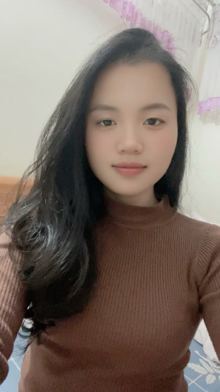 Quynh from Vietnam